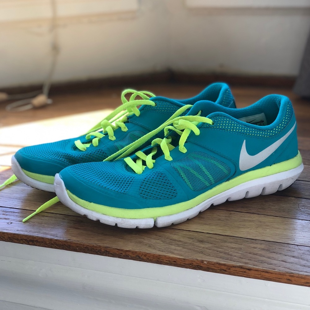 Women’s Nike Flex Run Shoes
